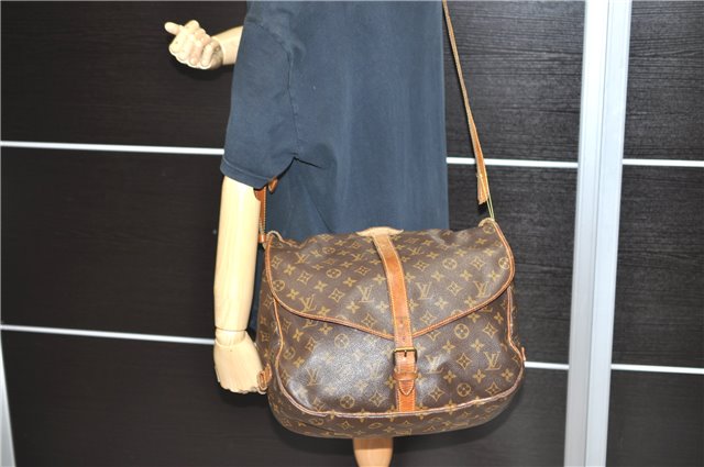 Auth LOUIS VUITTON Monogram Saumur 35 Shoulder Cross Body Bag M42254 LV 8249C