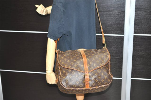 Auth LOUIS VUITTON Monogram Saumur 35 Shoulder Cross Body Bag M42254 LV 8249C