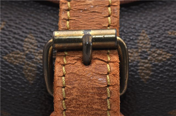 Auth LOUIS VUITTON Monogram Saumur 30 Shoulder Cross Body Bag M42256 LV 8250C