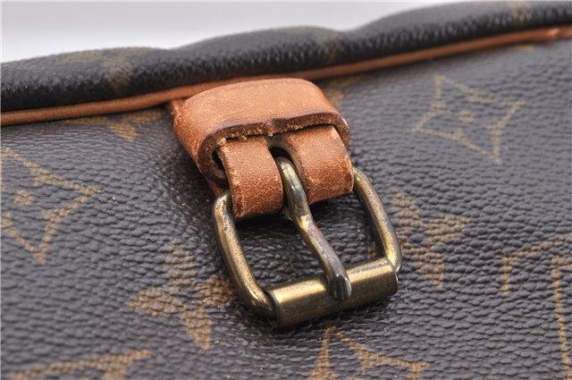 Auth LOUIS VUITTON Monogram Saumur 30 Shoulder Cross Body Bag M42256 LV 8250C