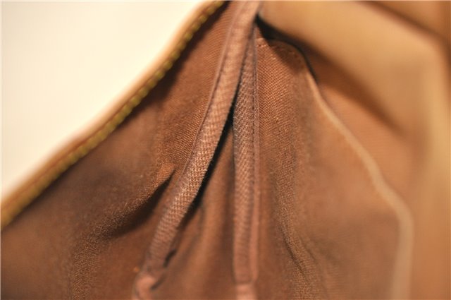 Auth LOUIS VUITTON Monogram Saumur 30 Shoulder Cross Body Bag M42256 LV 8250C