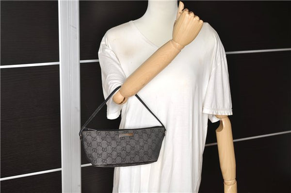 Authentic GUCCI Hand Bag Pouch Purse GG Canvas Leather 07198 Black 8250F
