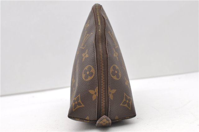 Auth LOUIS VUITTON Monogram Trousse Demi Ronde 23 Cosmetic Pouch M47520 LV 8256C