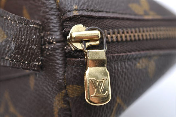 Auth LOUIS VUITTON Monogram Trousse Demi Ronde 23 Cosmetic Pouch M47520 LV 8256C