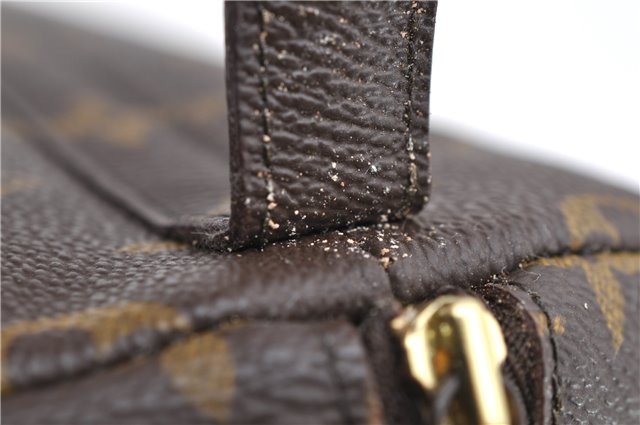 Auth LOUIS VUITTON Monogram Trousse Demi Ronde 23 Cosmetic Pouch M47520 LV 8256C