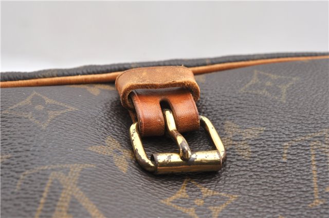 Authentic Louis Vuitton Monogram Saumur 30 Shoulder Cross Bag M42256 LV 8261F