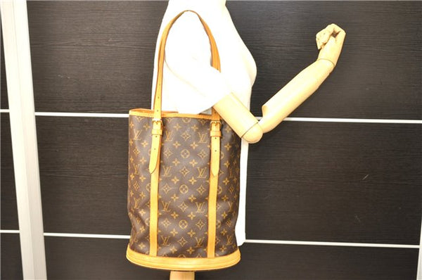 Authentic LOUIS VUITTON Monogram Bucket GM Shoulder Bag M42236 LV Junk 8262C