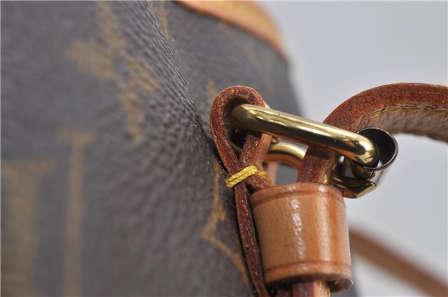 Authentic LOUIS VUITTON Monogram Bucket GM Shoulder Bag M42236 LV Junk 8264C