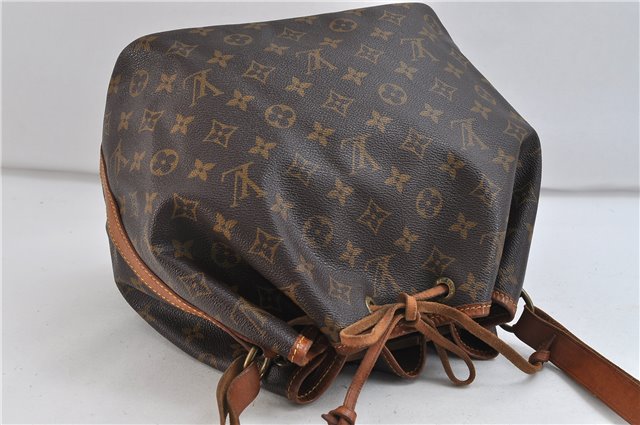 Authentic LOUIS VUITTON Monogram Petit Noe Shoulder Bag M42226 LV 8268C