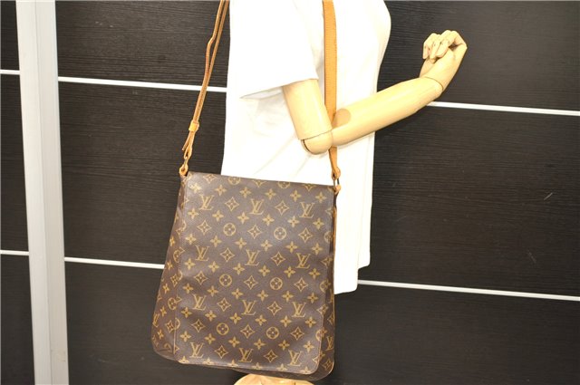 Authentic LOUIS VUITTON Monogram Musette Shoulder Cross Body Bag M51256 LV 8275C