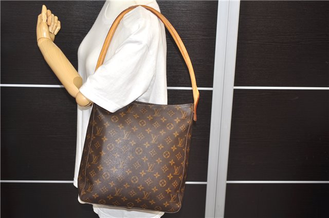 Authentic LOUIS VUITTON Monogram Looping GM Shoulder Bag Purse M51145 LV 8284C