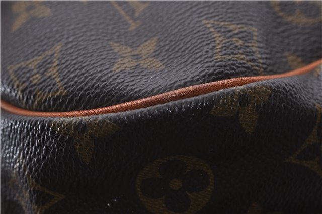 Auth LOUIS VUITTON Monogram Saumur 35 Shoulder Cross Body Bag M42254 LV 8291C