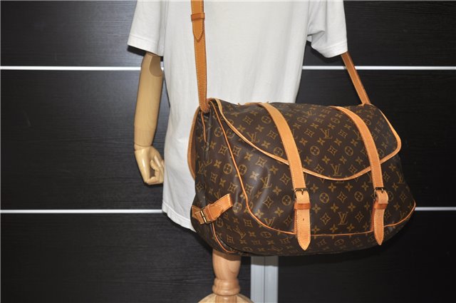 Auth LOUIS VUITTON Monogram Saumur 43 Shoulder Cross Body Bag M42252 LV 8294C
