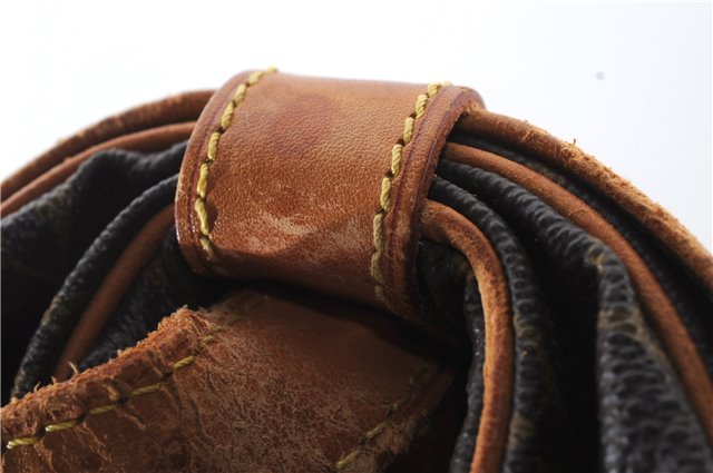 Auth LOUIS VUITTON Monogram Saumur 35 Shoulder Cross Body Bag M42254 LV 8310C