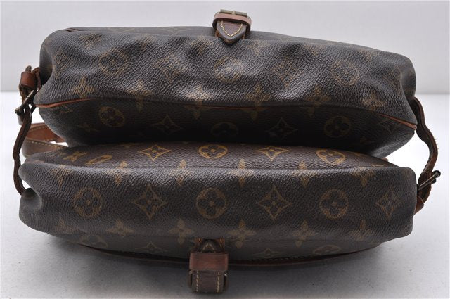 Auth LOUIS VUITTON Monogram Saumur 30 Shoulder Cross Body Bag M42256 LV 8329C