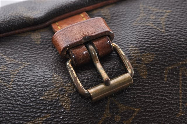 Auth LOUIS VUITTON Monogram Saumur 30 Shoulder Cross Body Bag M42256 LV 8329C