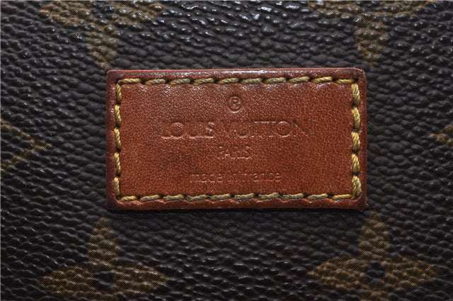 Auth LOUIS VUITTON Monogram Saumur 30 Shoulder Cross Body Bag M42256 LV 8329C