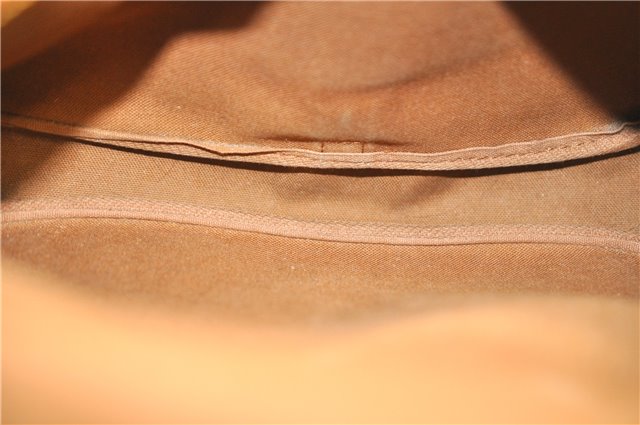 Auth LOUIS VUITTON Monogram Saumur 30 Shoulder Cross Body Bag M42256 LV 8329C