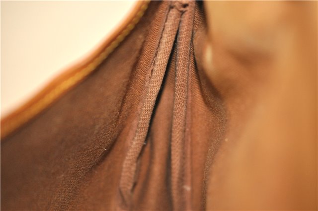 Auth LOUIS VUITTON Monogram Saumur 30 Shoulder Cross Body Bag M42256 LV 8329C