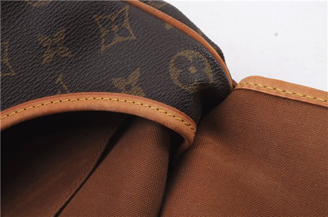 Auth LOUIS VUITTON Monogram Saumur 35 Shoulder Cross Body Bag M42254 LV 8330C