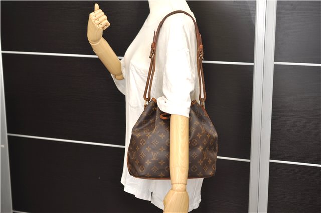 Authentic Louis Vuitton Monogram Petit Noe Shoulder Bag M42226 LV 8337D