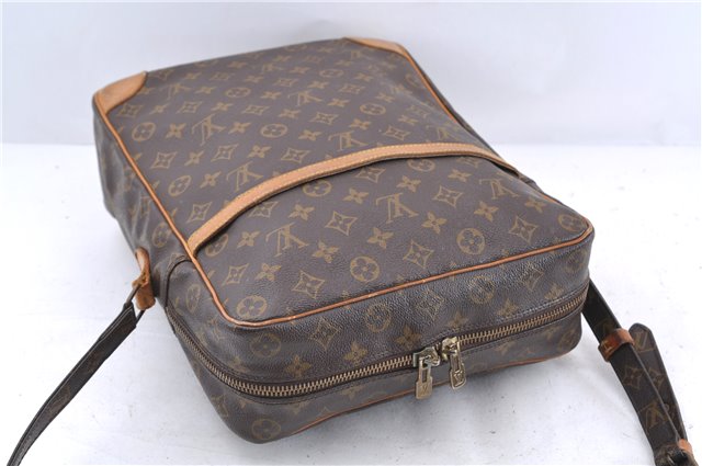 Authentic LOUIS VUITTON Monogram Danube 28 Shoulder Cross Body Bag LV 8341C