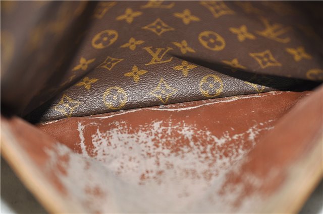 Authentic LOUIS VUITTON Monogram Danube 28 Shoulder Cross Body Bag LV 8341C