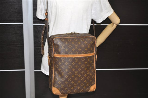 Authentic LOUIS VUITTON Monogram Danube 28 Shoulder Cross Body Bag LV 8341C
