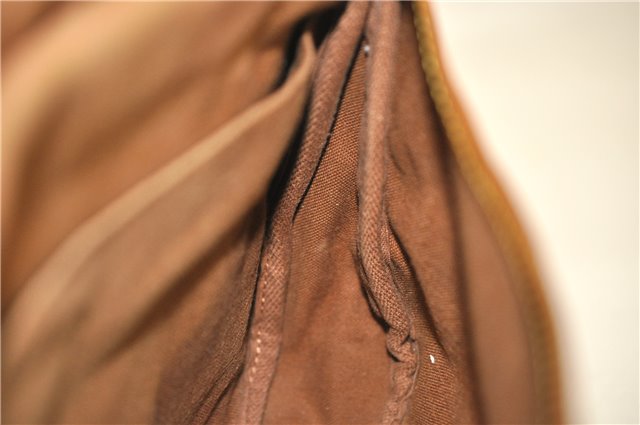 Auth LOUIS VUITTON Monogram Saumur 30 Shoulder Cross Body Bag M42256 LV 8350C