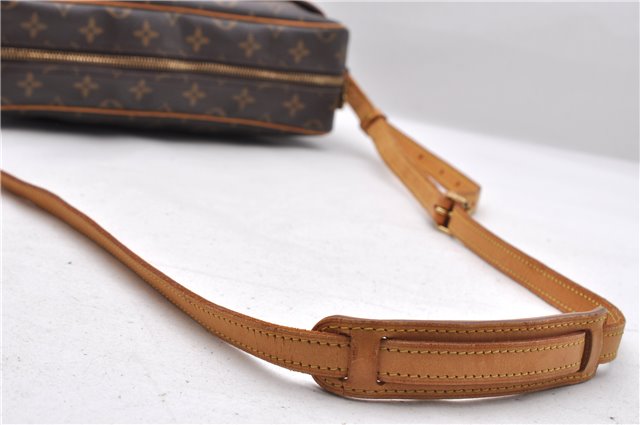 Auth LOUIS VUITTON Monogram Trocadero 30 Shoulder Cross Body Bag M51272 LV 8366C