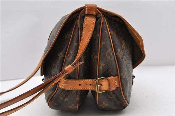Auth LOUIS VUITTON Monogram Saumur 30 Shoulder Cross Body Bag M42256 LV 8369C