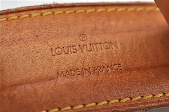 Auth LOUIS VUITTON Monogram Saumur 30 Shoulder Cross Body Bag M42256 LV 8369C