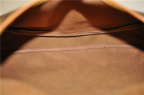 Auth LOUIS VUITTON Monogram Saumur 30 Shoulder Cross Body Bag M42256 LV 8369C