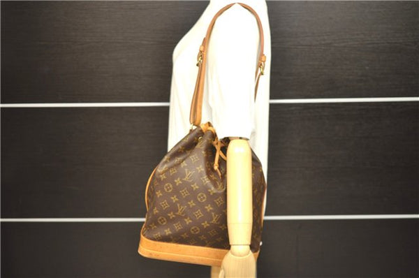 Authentic LOUIS VUITTON Monogram Noe Shoulder Bag M42224 LV 8370C