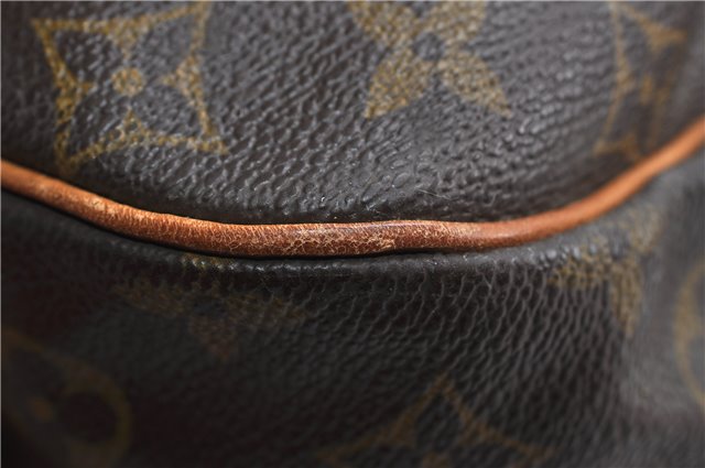 Auth LOUIS VUITTON Monogram Saumur 35 Shoulder Cross Body Bag M42254 LV 8377C