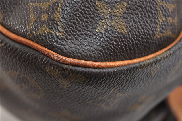 Auth LOUIS VUITTON Monogram Saumur 35 Shoulder Cross Body Bag M42254 LV 8377C