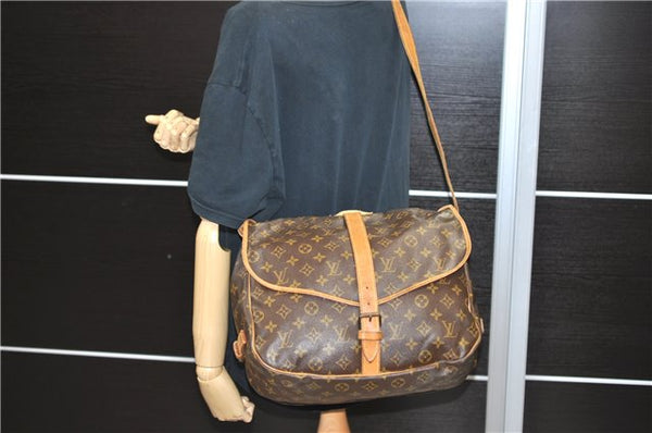 Auth LOUIS VUITTON Monogram Saumur 35 Shoulder Cross Body Bag M42254 LV 8377C