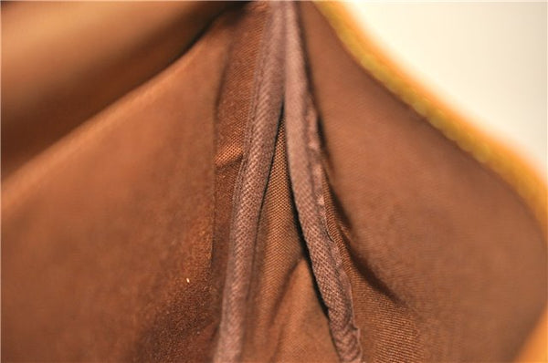 Auth LOUIS VUITTON Monogram Saumur 30 Shoulder Cross Body Bag M42256 LV 8397C