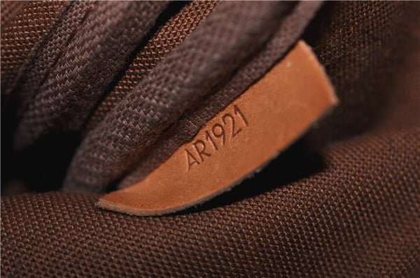 Auth LOUIS VUITTON Monogram Saumur 30 Shoulder Cross Body Bag M42256 LV 8397C