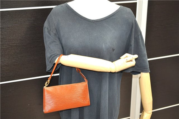 Authentic LOUIS VUITTON Epi Pochette Accessoires Pouch Brown M52953 LV 8409C