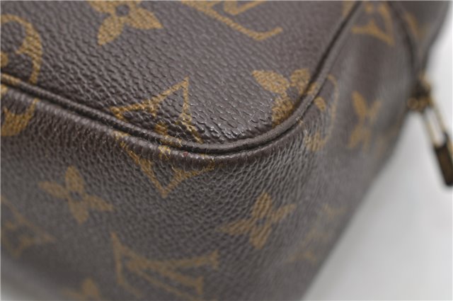 Auth Louis Vuitton Monogram Trousse Toilette 28 Clutch Hand Bag M47522 LV 8424D