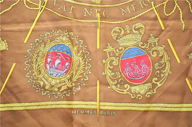 Authentic HERMES Carre 90 Scarf 