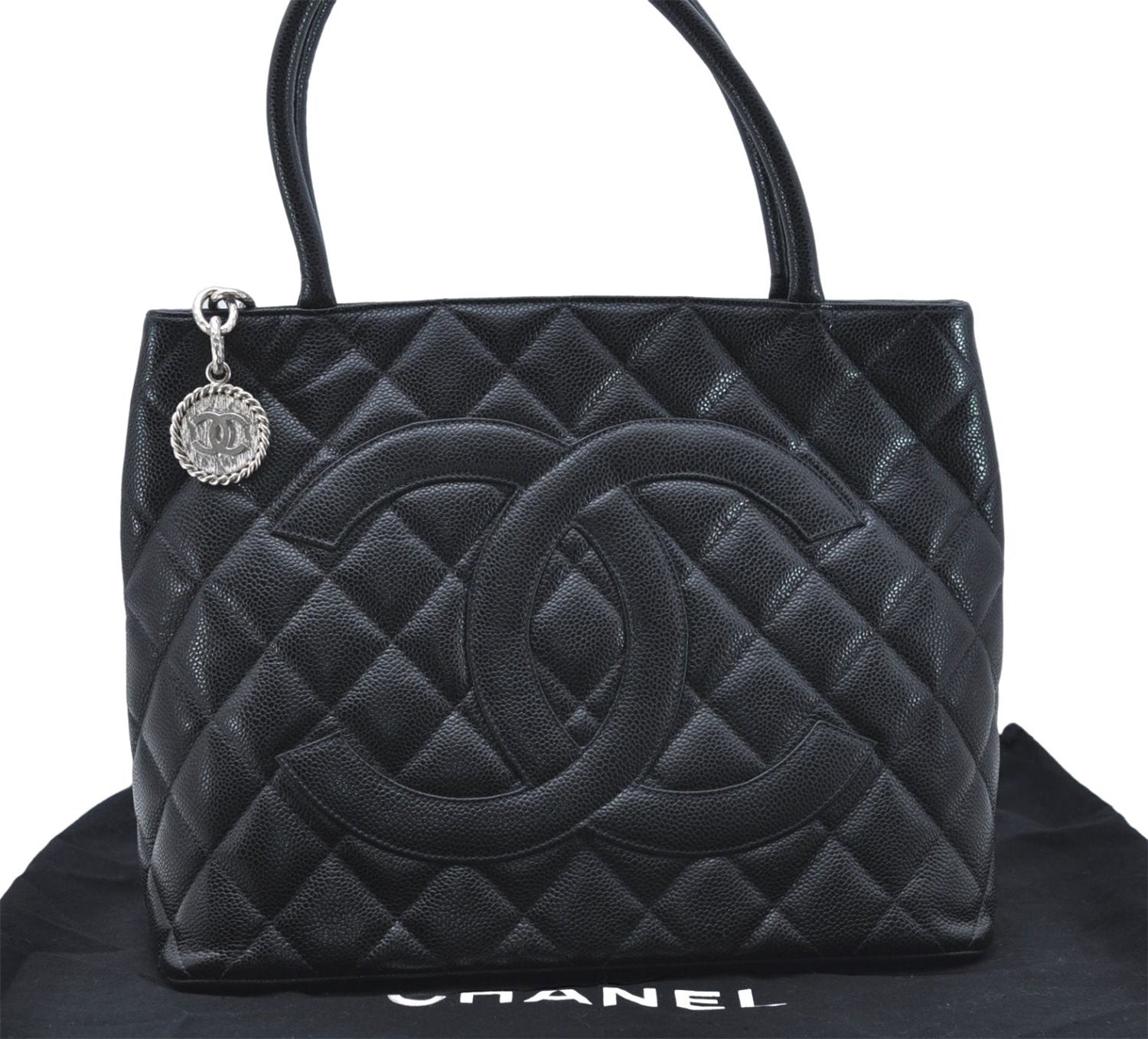 Authentic CHANEL Caviar Skin Medallion CC Logo Shoulder Tote Bag Black 8448D