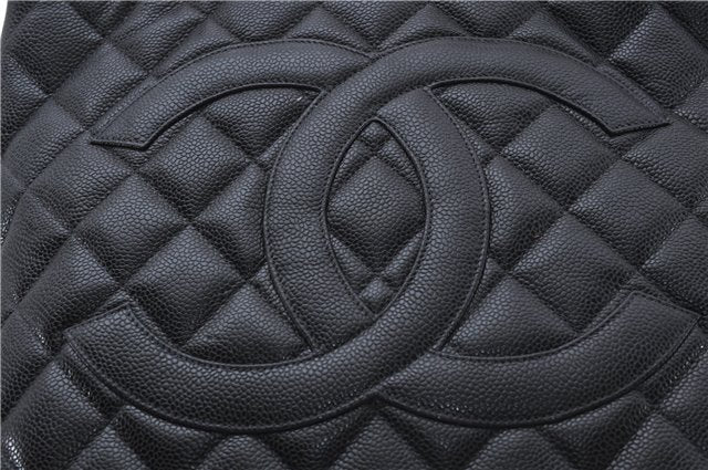 Authentic CHANEL Caviar Skin Medallion CC Logo Shoulder Tote Bag Black 8448D