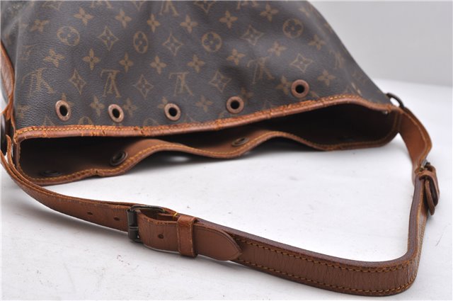 Authentic LOUIS VUITTON Monogram Noe Shoulder Bag M42224 LV 8458C