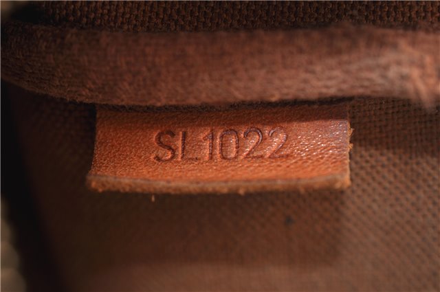 Authentic LOUIS VUITTON Monogram Pochette Accessoires Pouch M51980 LV 8481C