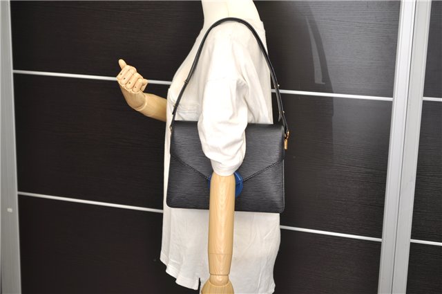 Auth Louis Vuitton Epi Oche Shoulder Cross Body Bag Black Blue M52445 LV 8487D