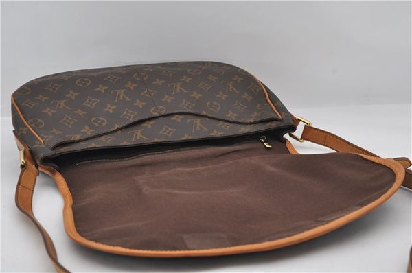 Authentic Louis Vuitton Monogram Menilmontant MM M40473 Shoulder Cross Bag 8497E
