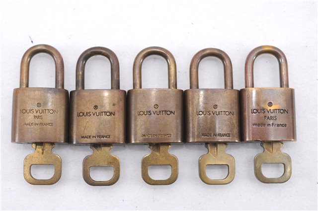 Authentic Louis Vuitton Padlock & Keys 10Set LV 8563D