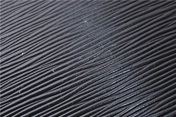 Authentic LOUIS VUITTON Epi Saint Cloud PM Shoulder Bag Black M52212 LV 8575C